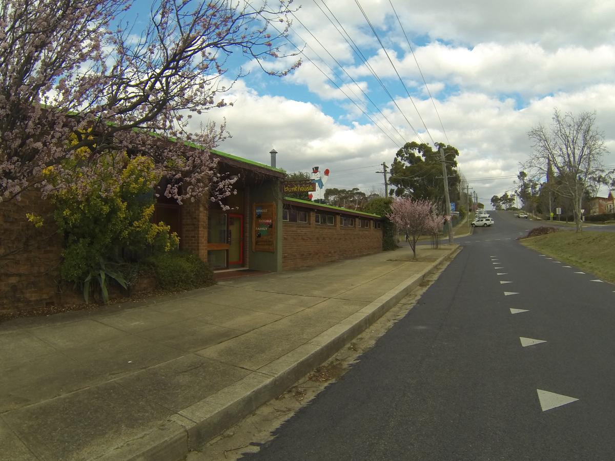 Bunkhouse Motel Cooma Exterior photo